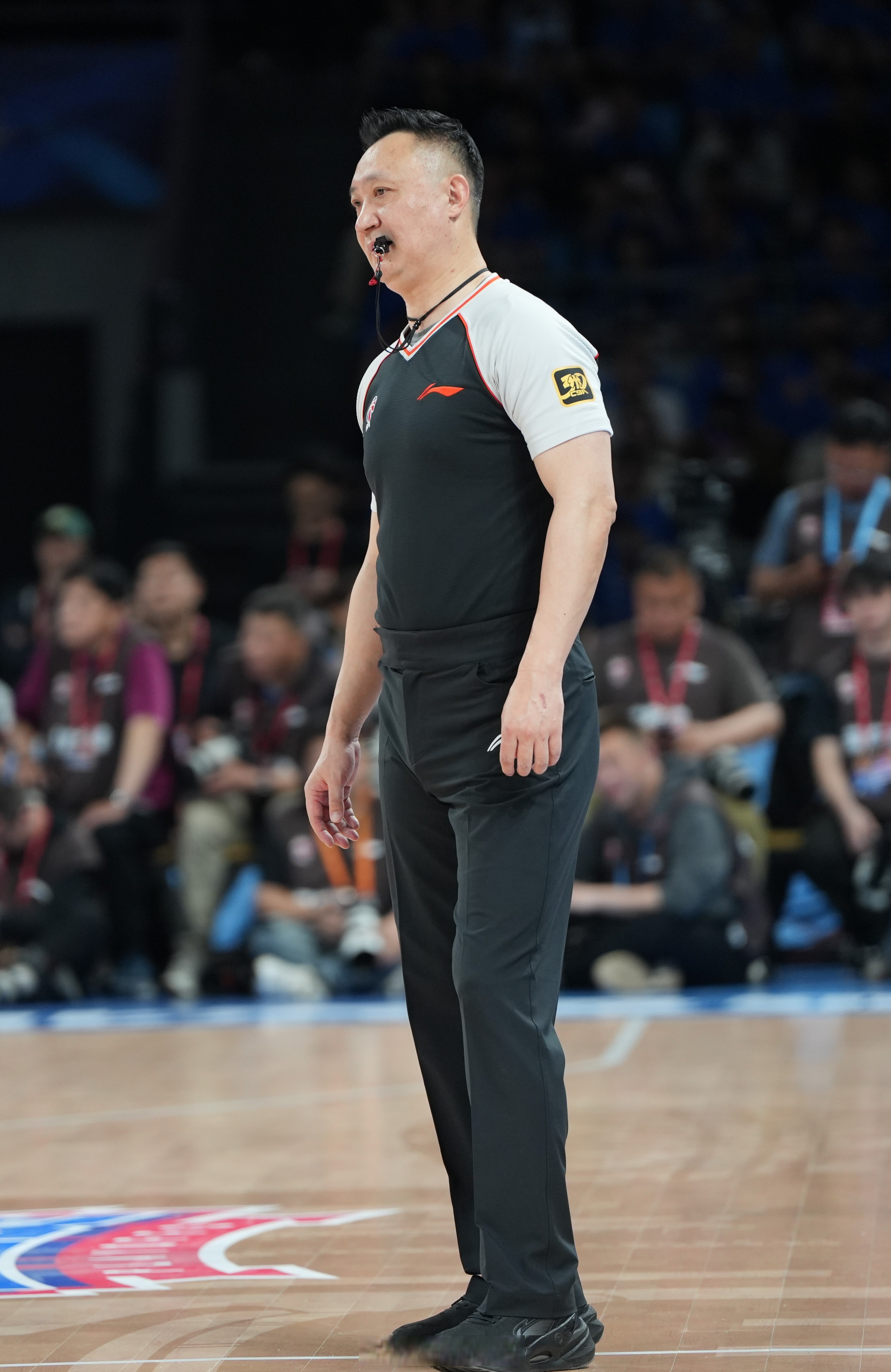 包含刚刚！广厦男篮围绕CBA常规赛调整名单门兴格拉德巴赫迎意大利杯关键赛，加时末段山东男篮绝杀压哨的词条