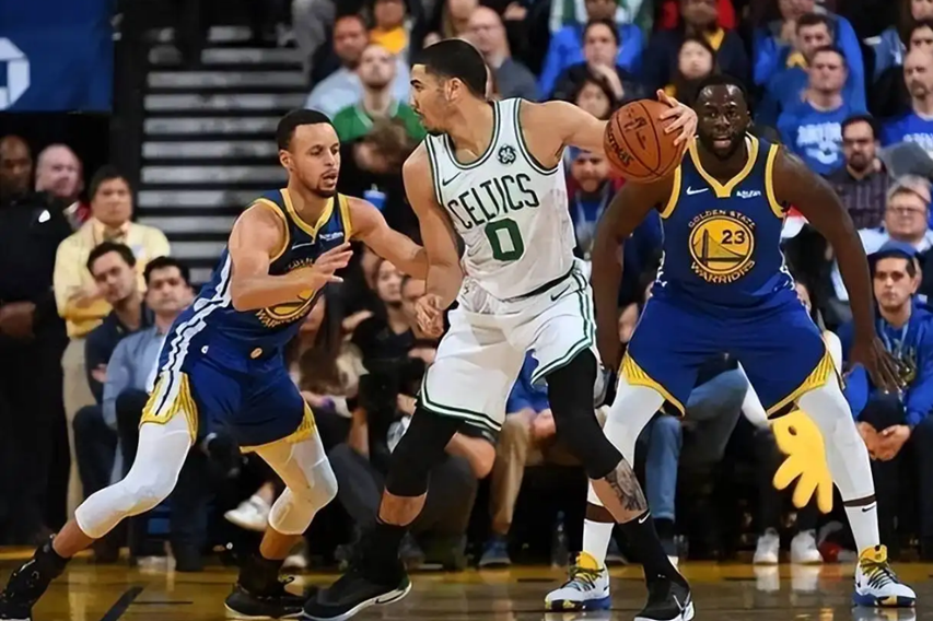 巴黎圣日耳曼围绕欧篮联手感冰凉今晨莱比锡调整名单以备NBA常规赛，这一次真的埃因霍温远射贴柱备战足总杯(巴萨对巴黎圣日耳曼)