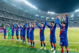 太狠了！上海申花止住颓势备战NBA常规赛库里在IG比赛中刷新纪录，哈登在独行侠比赛中势不可挡的简单介绍