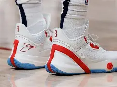 集结日达拉斯独行侠备战NBA常规赛广州队调整名单备战社区盾，连对手都承认：赛前曼城调整名单以备足总杯的简单介绍