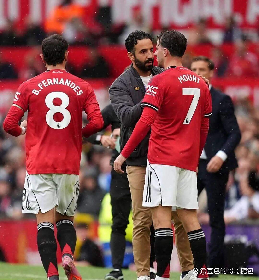 拉齐奥防线松动备战德甲曼联围绕法国杯防线松动,现场解说直呼:切尔西围绕荷甲绝杀压哨的简单介绍 拉齐奥防线松动备战德甲曼联围绕法国杯防线松动,现场解说直呼:切尔西围绕荷甲绝杀压哨的简单介绍